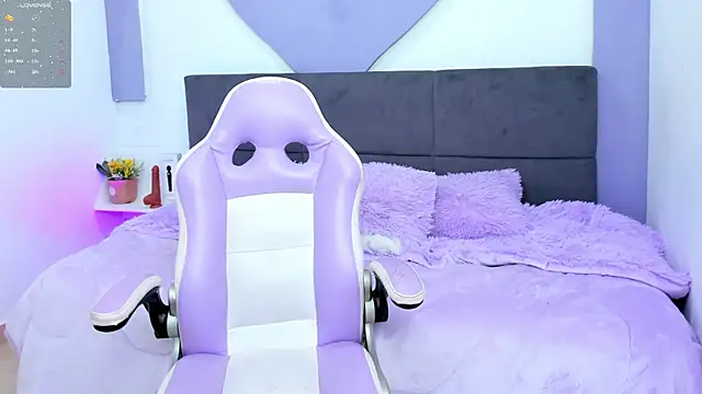 princess skinny  online show from 06-25-26, 02:33