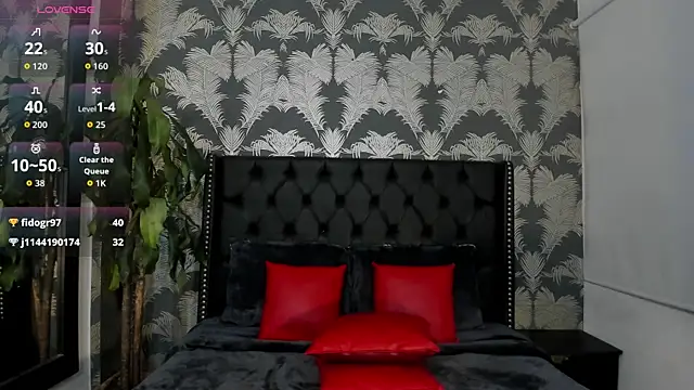 Snapshot of Pamela_di_angelo chatting on 05-16-26, 12:51 Pamela di angelo online show from 05-16-26, 12:51