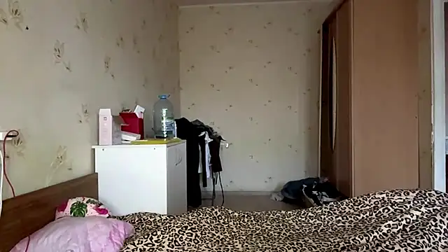 Snapshot of Sophia_Blonde chatting on 04-09-26, 02:11 Sophia Blonde online show from 04-09-26, 02:11