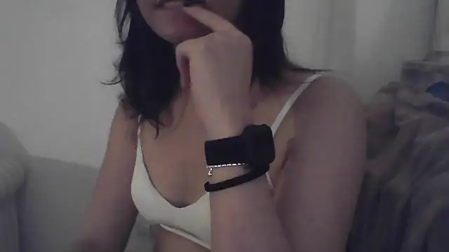 HoneyDrip 1 online show from 04-20-26, 01:47