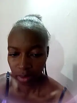 SexyPetite 22 online show from 04-17-26, 05:49