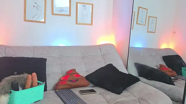 CharlotteCopper  online show from 04-16-26, 10:38