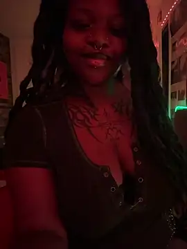 Snapshot of Nyla_xox chatting on 04-25-26, 11:24 Nyla xox online show from 04-25-26, 11:24