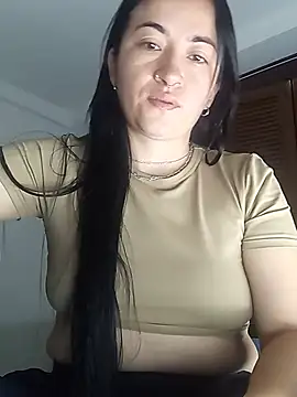 Snapshot of kimberly_peter chatting on 07-22-26, 11:13 kimberly peter online show from 07-22-26, 11:13