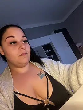 Szandra26 online show from 03-27-26, 08:26