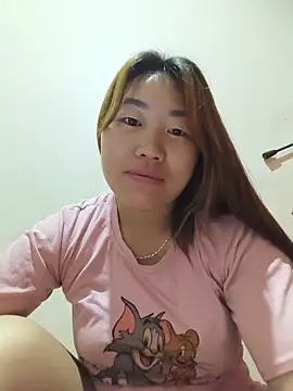 Snapshot of he-se-kin chatting on 05-17-26, 10:50 he-se-kin online show from 05-17-26, 10:50