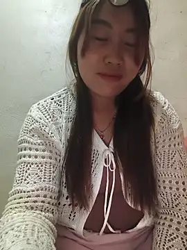 Snapshot of he-se-kin chatting on 05-24-26, 02:16 he-se-kin online show from 05-24-26, 02:16