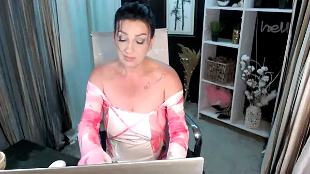 DreamLove2020 online show from 07-30-26, 05:23