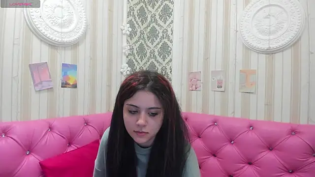Snapshot of AshleyxSecret chatting on 03-26-26, 05:57 AshleyxSecret online show from 03-26-26, 05:57
