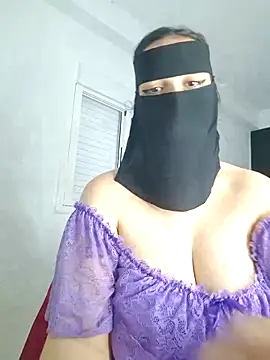 Big as-big online show from 04-15-26, 09:04