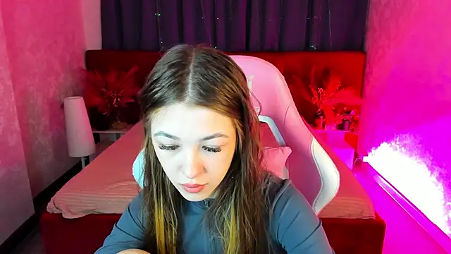 Miss Shanel online show from 05-31-26, 01:03