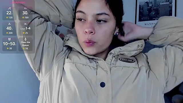 Snapshot of Kikii_1 chatting on 05-03-26, 05:24 Kikii 1 online show from 05-03-26, 05:24