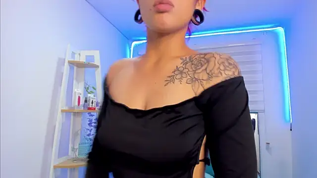 Sara Red X online show from 04-01-26, 04:13
