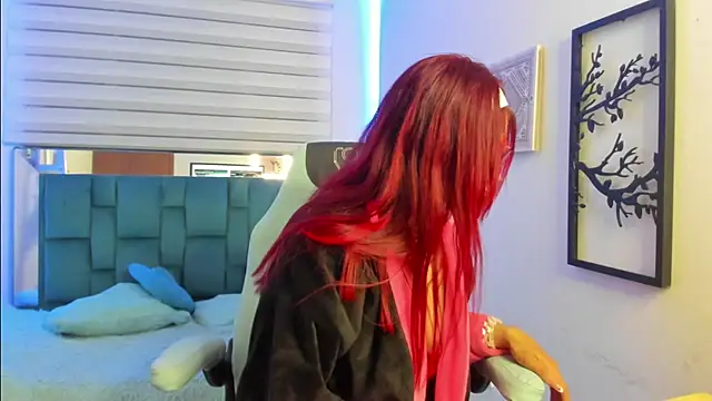 Sara Red X online show from 06-18-26, 04:24