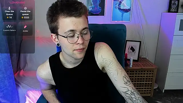 Thomas Norton online show from 05-20-26, 08:48