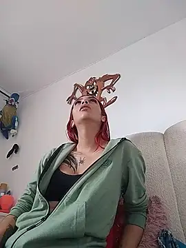 Derieri Blush online show from 05-28-26, 04:15