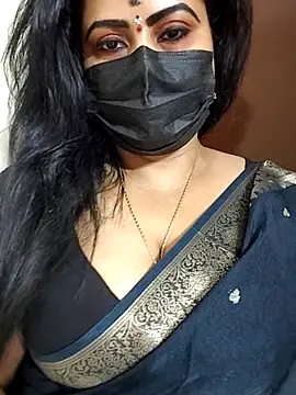 Snapshot of Anushka_flower chatting on 07-01-26, 02:40 Anushka flower online show from 07-01-26, 02:40