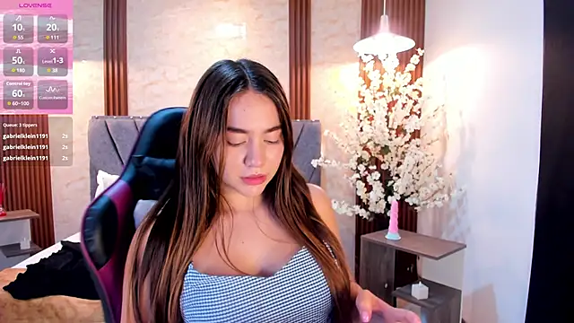 Anissa m  online show from 04-15-26, 06:59