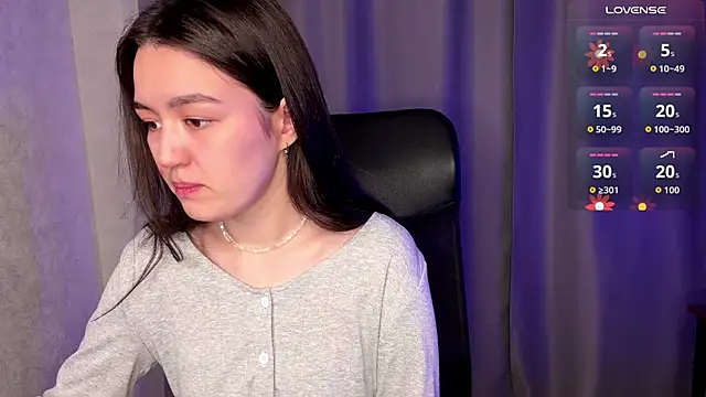 Snapshot of lilysolar chatting on 04-20-26, 03:59 lilysolar online show from 04-20-26, 03:59