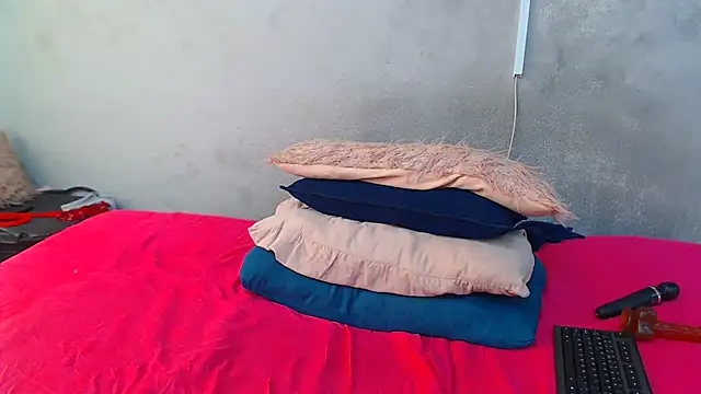 kinkynaghty online show from 06-24-26, 12:37