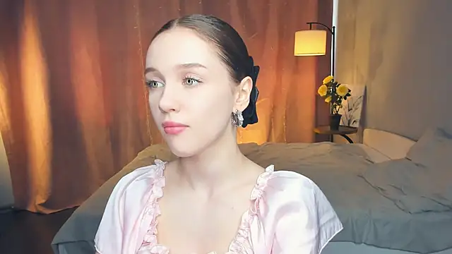 SharriSang online show from 06-11-26, 07:39