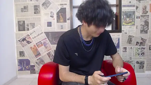 Snapshot of sebastian_rougue chatting on 03-26-26, 08:47 sebastian rougue online show from 03-26-26, 08:47