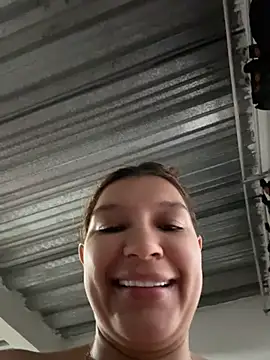 Snapshot of antonela_bb chatting on 04-17-26, 11:24 antonela bb online show from 04-17-26, 11:24