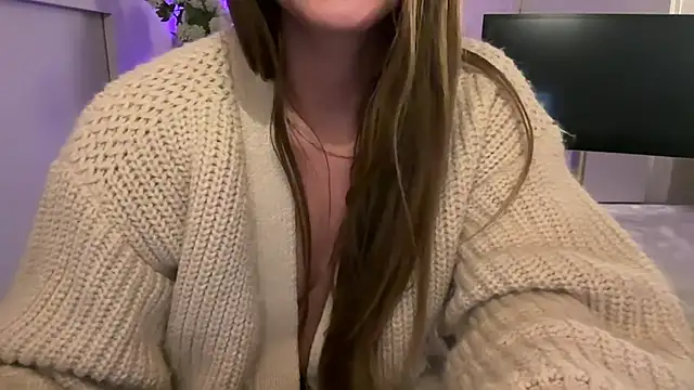 Dreamydaniella online show from 03-29-26, 07:47
