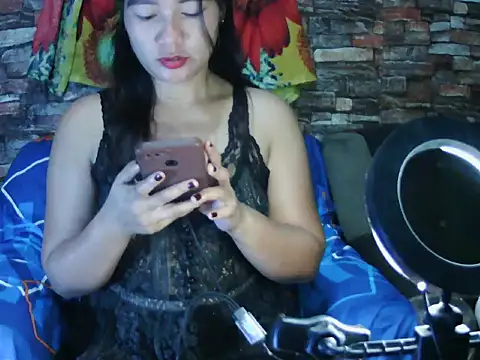 honey krishia online show from 07-29-26, 02:15