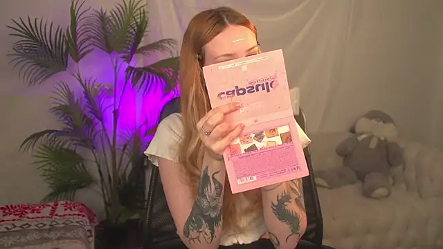zoeforrd online show from 04-21-26, 05:03