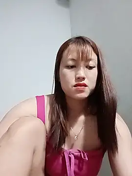Snapshot of -Bitilu- chatting on 06-10-26, 04:45 -Bitilu- online show from 06-10-26, 04:45