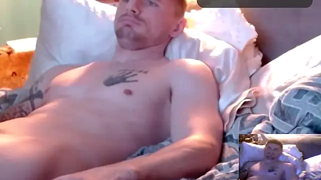 Candybluestrue online show from 04-06-26, 01:34