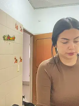 Cami olarte online show from 05-20-26, 12:33
