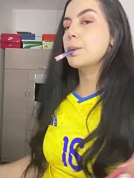 Cami olarte online show from 06-27-26, 11:21