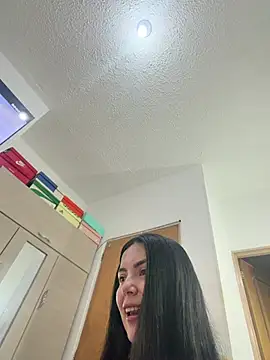 Cami olarte online show from 07-21-26, 06:54