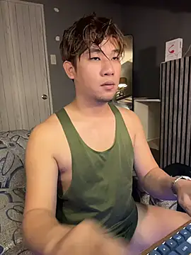 Snapshot of Titanryu chatting on 06-19-26, 03:05 Titanryu online show from 06-19-26, 03:05