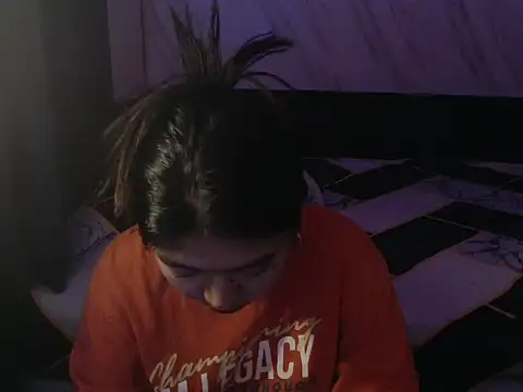 pinay ainxxx online show from 03-26-26, 04:12