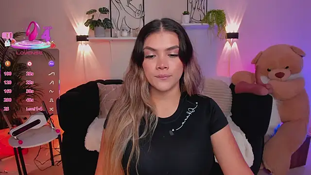 Sofia Velvetx online show from 07-05-26, 02:57