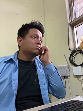 Luis-Armando online show from 04-15-26, 05:20