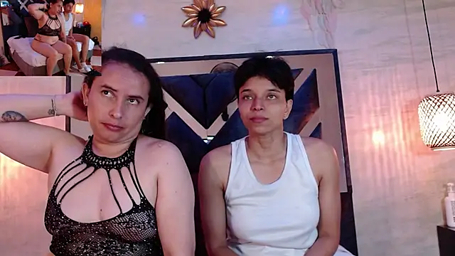 Natasha and zoe  online show from 04-15-26, 08:20