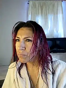 Snapshot of tatianabelli chatting on 04-18-26, 03:16 tatianabelli online show from 04-18-26, 03:16