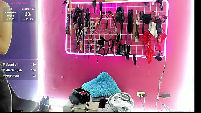 Mistress aurora bdsm online show from 03-31-26, 06:08