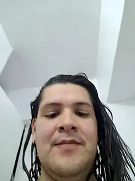 Snapshot of MatthewDavis_ chatting on 04-18-26, 07:07 MatthewDavis online show from 04-18-26, 07:07
