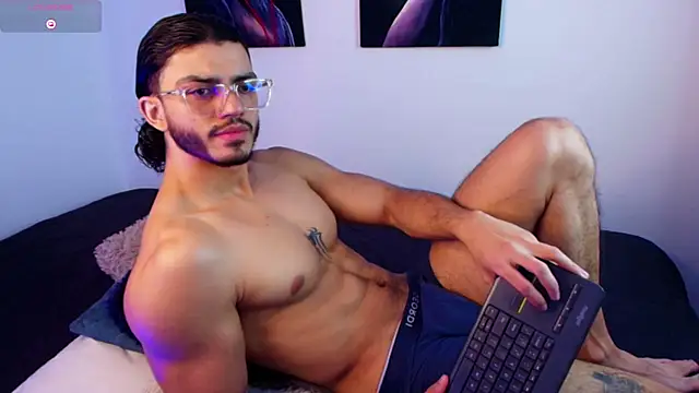 IamAxel03 online show from 06-30-26, 07:59