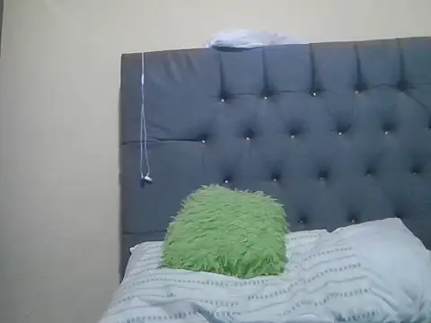 Snapshot of luis20212 chatting on 03-28-26, 04:23 luis20212 online show from 03-28-26, 04:23