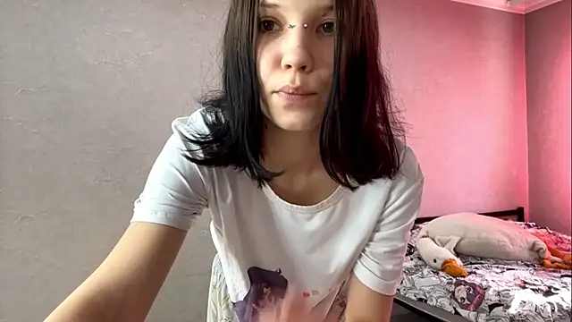 AmeliaMiotii online show from 04-02-26, 10:13