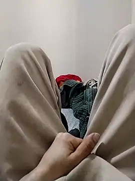 y2561 online show from 03-26-26, 11:21