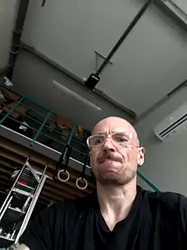 TavoEskort123 online show from 05-16-26, 06:32