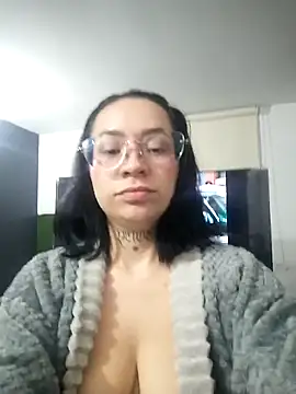 Snapshot of Kollontai chatting on 04-26-26, 01:14 Kollontai online show from 04-26-26, 01:14