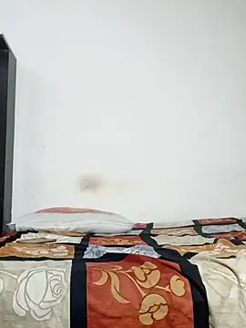 Sexyy Bhabhi 143 online show from 07-28-26, 03:32